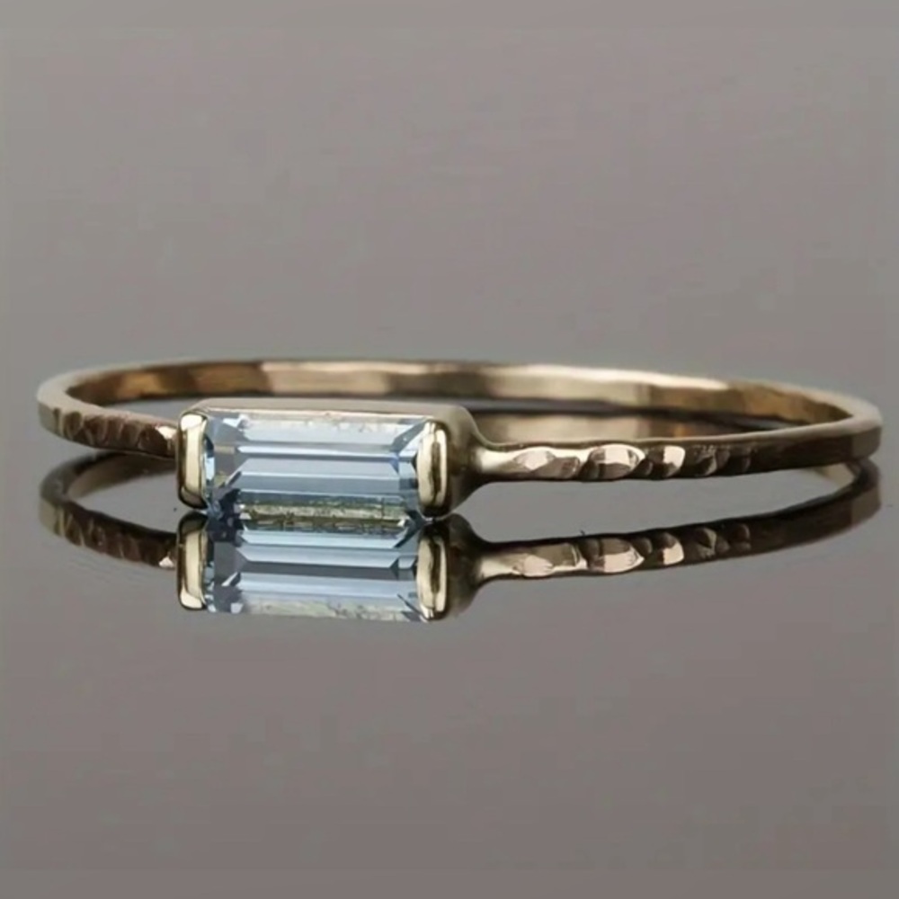 Vintage Blue Cubic Zirconia ring , Size 7 , Dainty Ring / Promise Ring